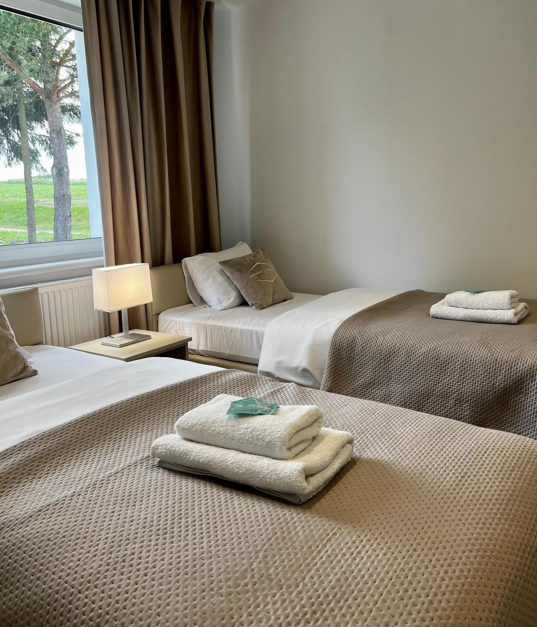 Apartamenty Modrzewiowa Zator Piotrowice  Εξωτερικό φωτογραφία