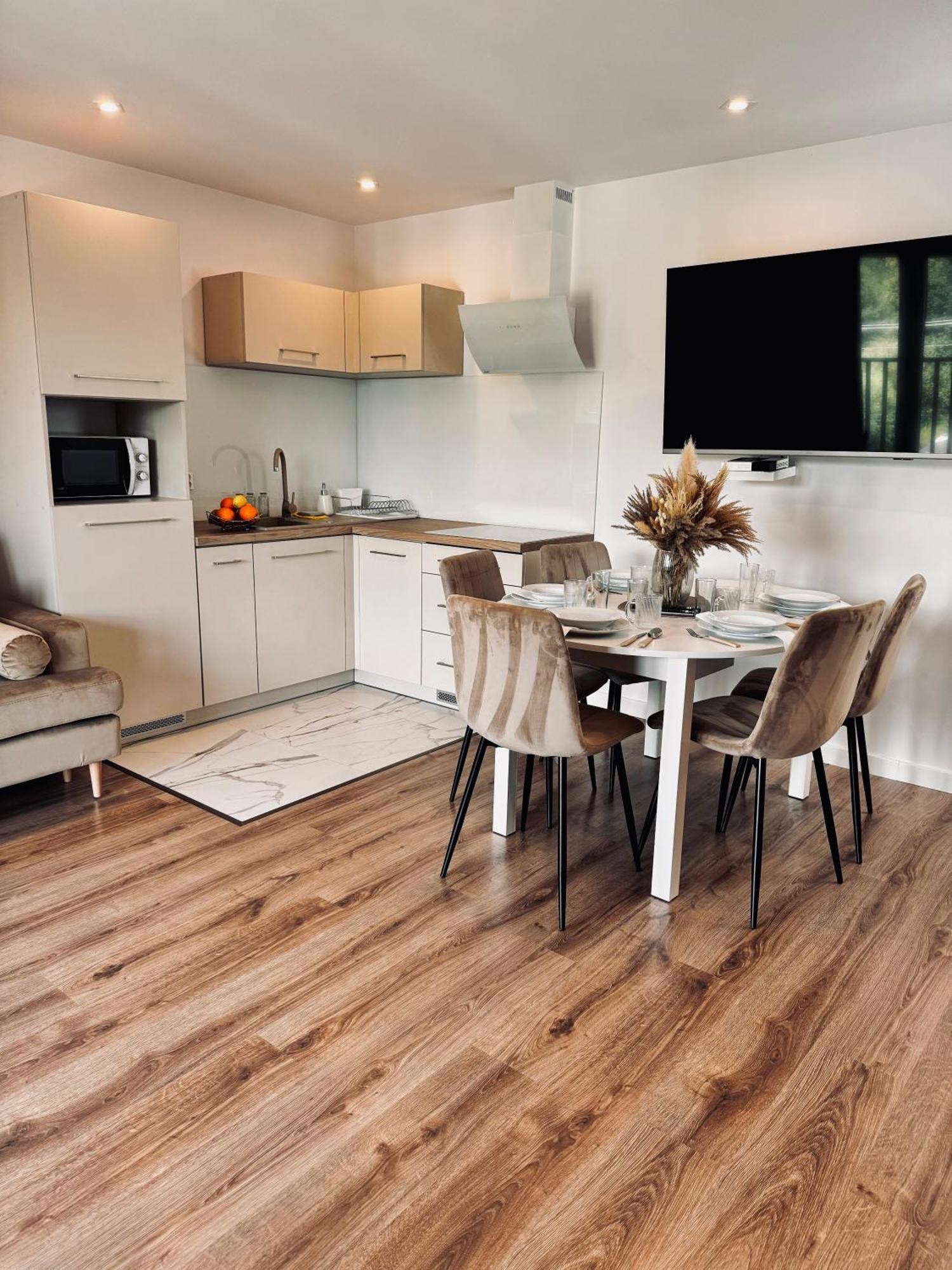 Apartamenty Modrzewiowa Zator Piotrowice  Εξωτερικό φωτογραφία